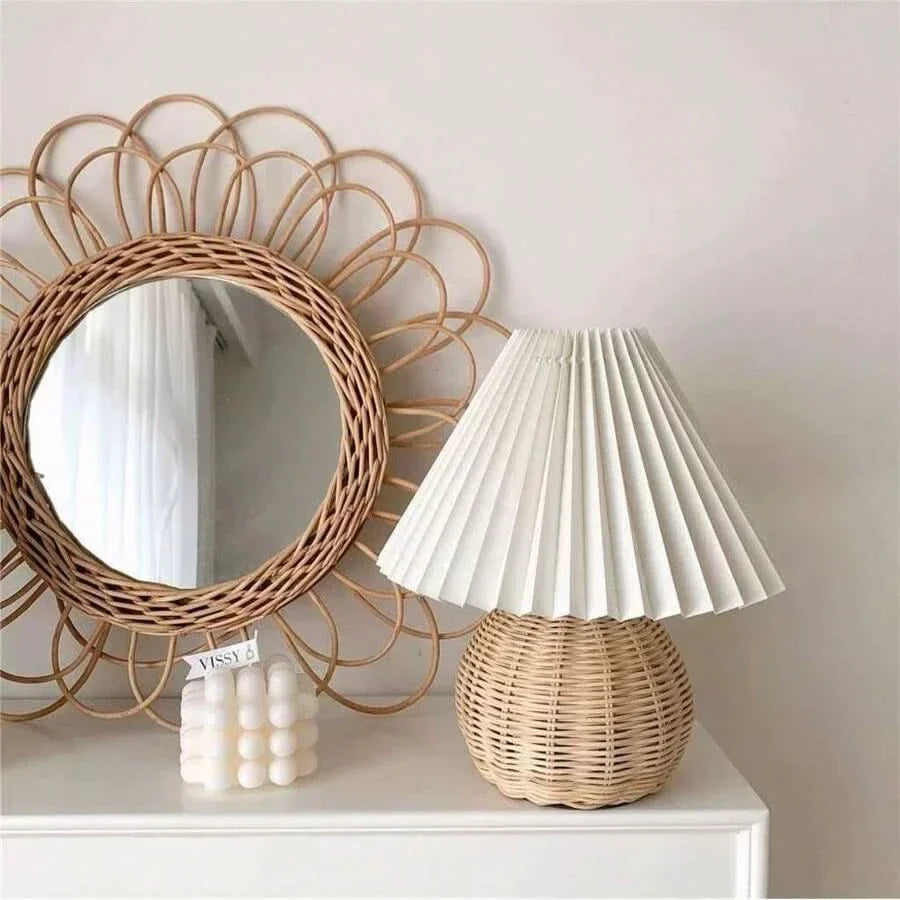 Natural Weave Table Light for Inviting Atmospheres