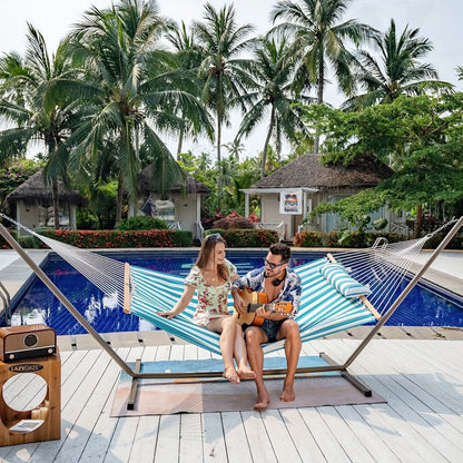 Spacious Quilted Hammock for Ultimate Outdoor Relaxation