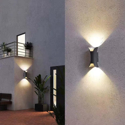 Modern Outdoor LED Wall Lamp for Garden and Corridor Lighting