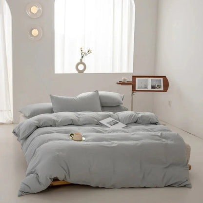 Elegant Bedding Set for Year-Round Comfort