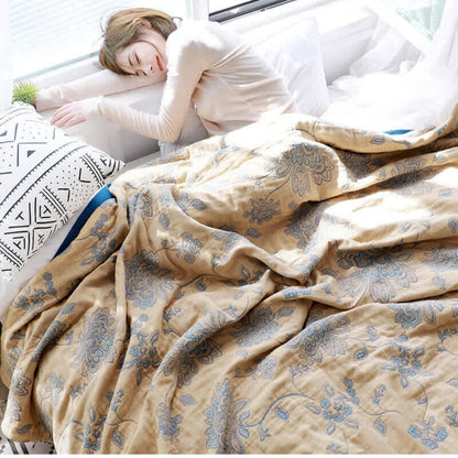 Charming Floral Comfort Blanket for All-Year Relaxation