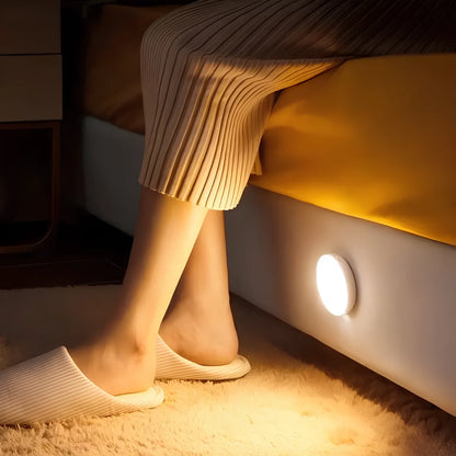 Smart Motion-Activated Indoor Light for Effortless Illumination