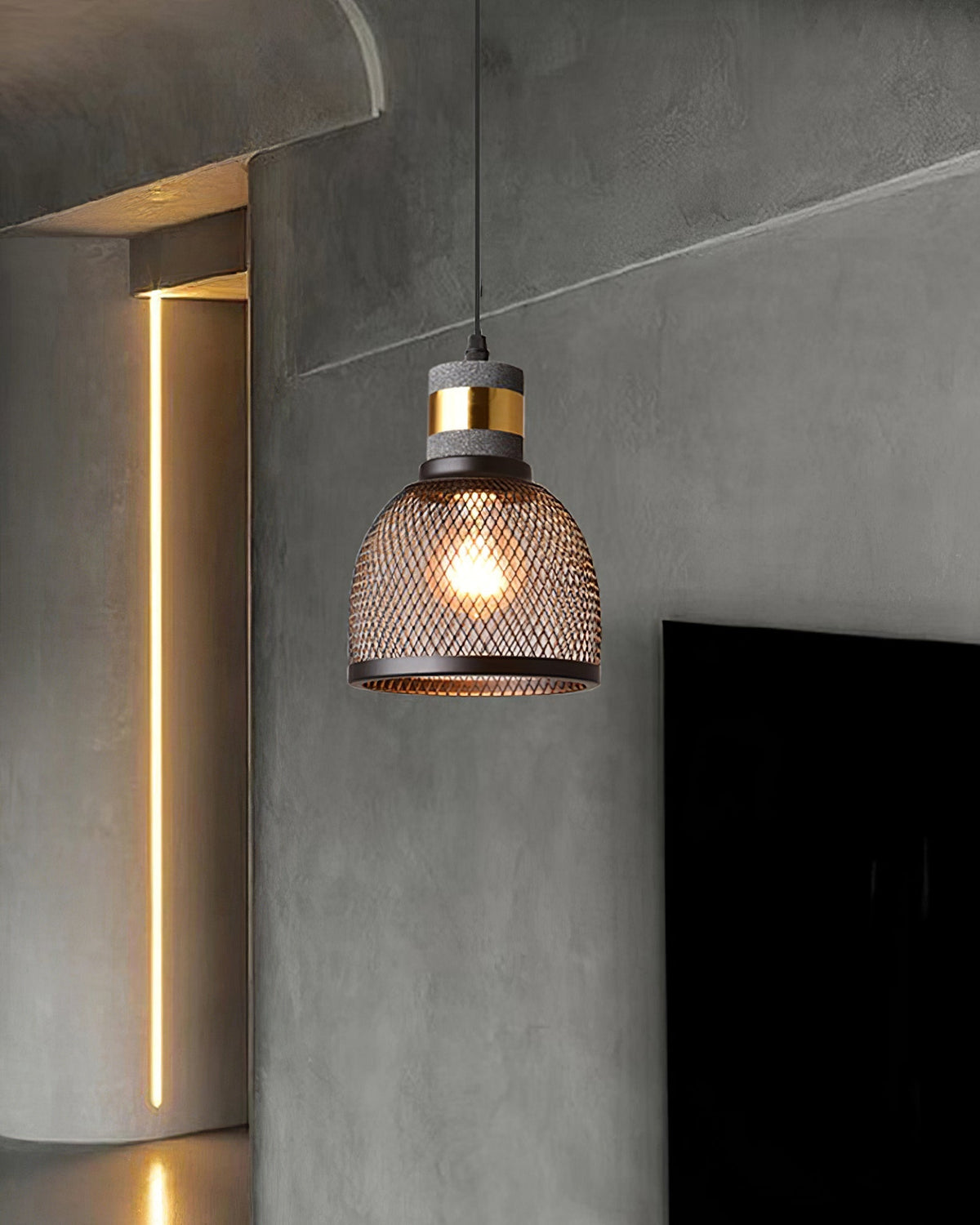 Sleek Urban Cylinder Pendant Light for Contemporary Spaces