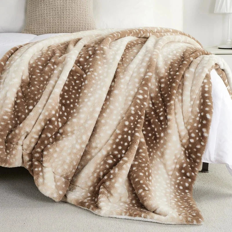 Blanket Faux Fur Reversible Deer Pattern