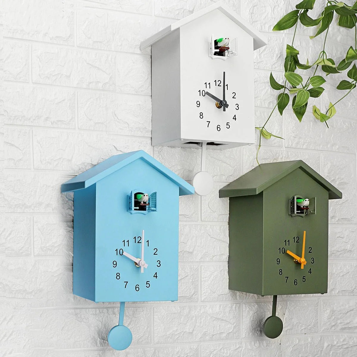 Cuckoo Clock Battery-Powered Classic Modern Design