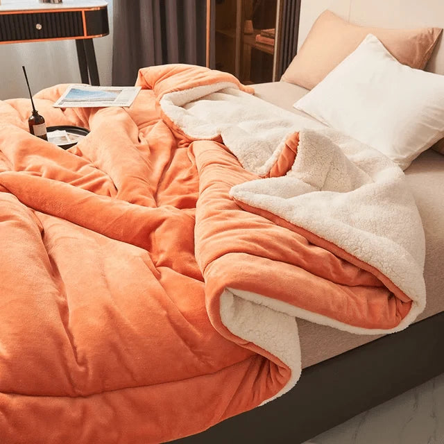 Fleece Blanket Soft Flannel Machine Washable Shape-Retaining