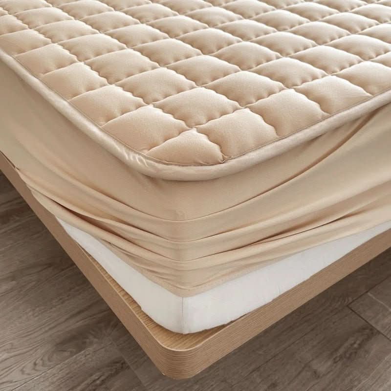 Mattress Protector Breathable Machine Washable Liquid & Dirt Protection