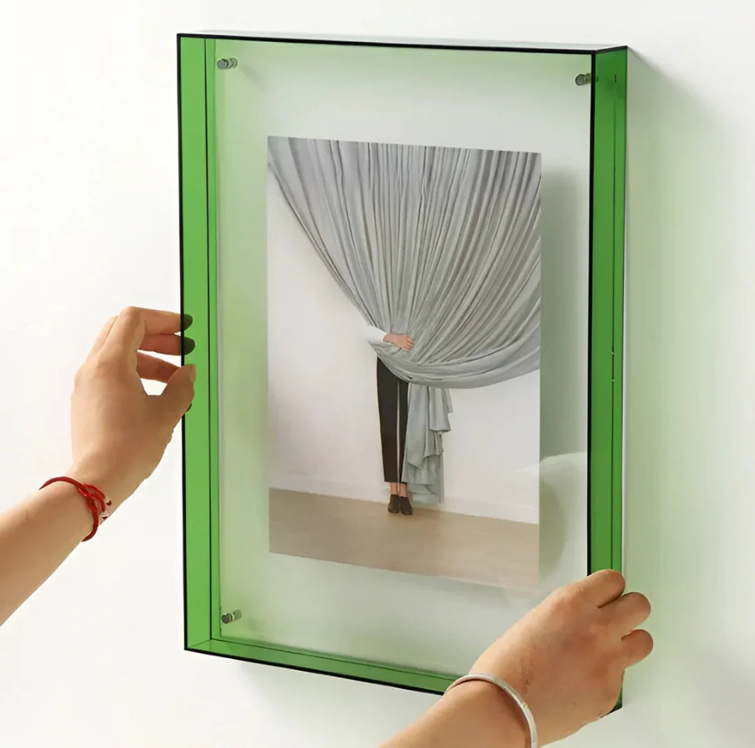 Photo Frame Transparent Acrylic Floating Display Desk & Wall Mounting