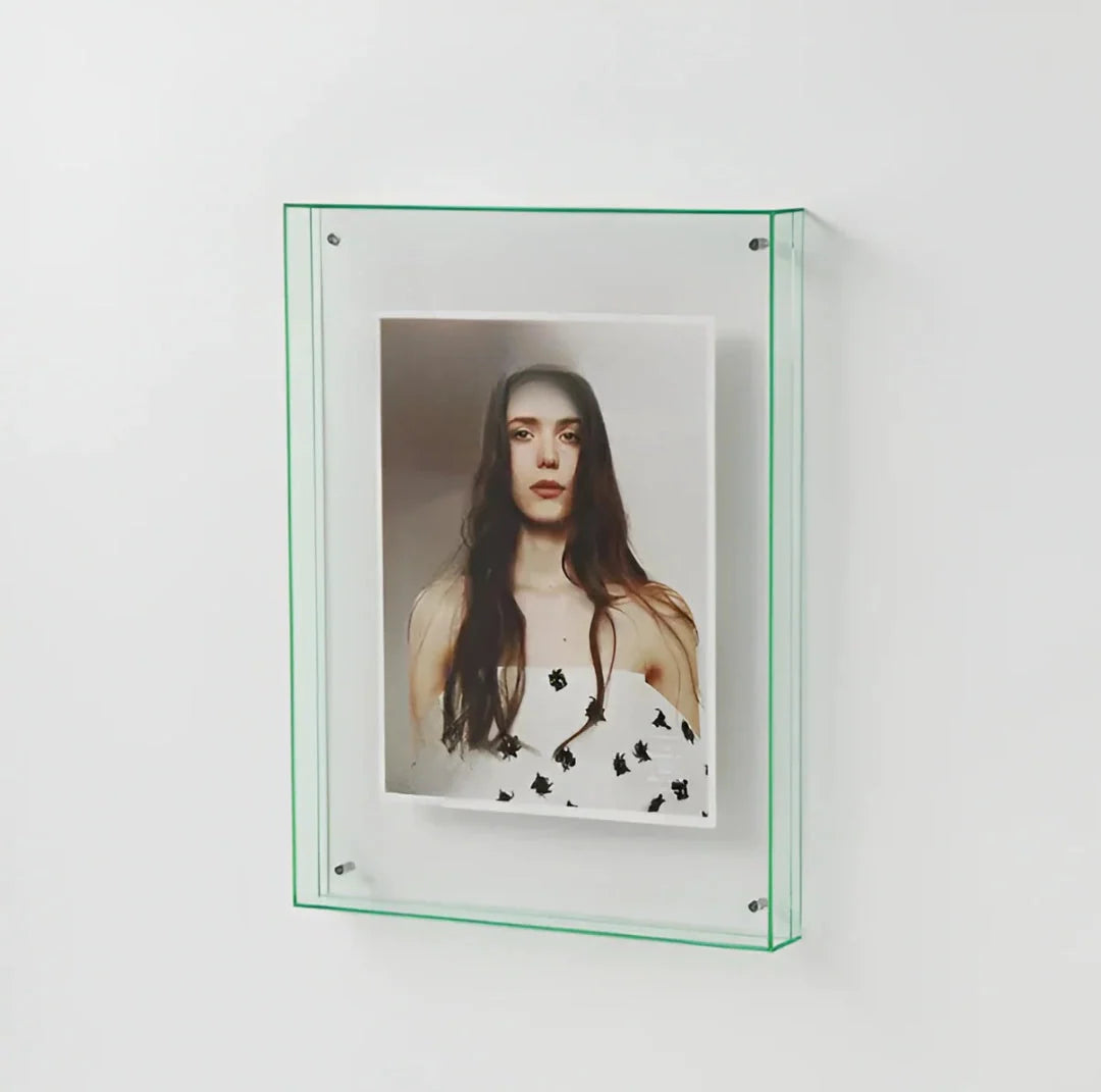 Photo Frame Transparent Acrylic Floating Display Desk & Wall Mounting