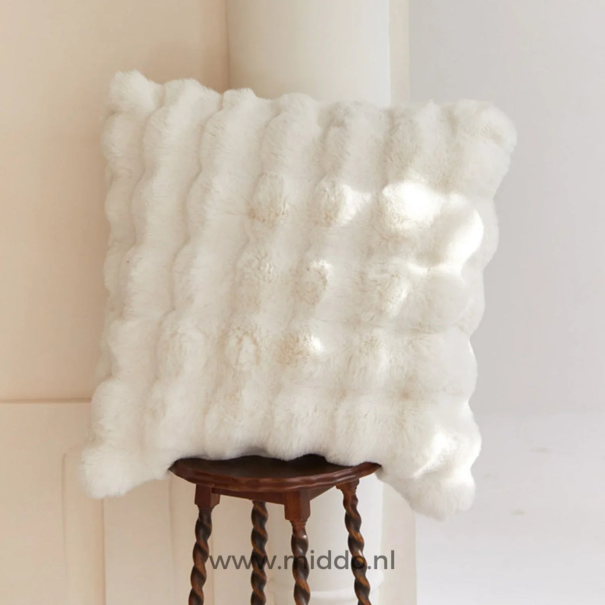 Teddy Blanket Extra-Thick Faux Fur Machine Washable