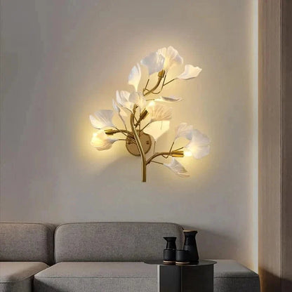 Wall Light Ginkgo Leaf Design LED Selectable Color Temperature