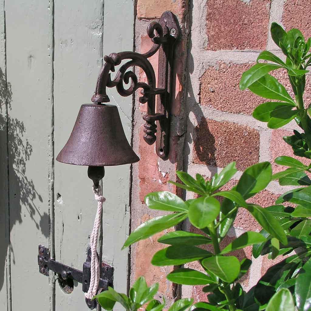 Elegant Vintage-Style Cast Iron Doorbell for a Warm Welcome