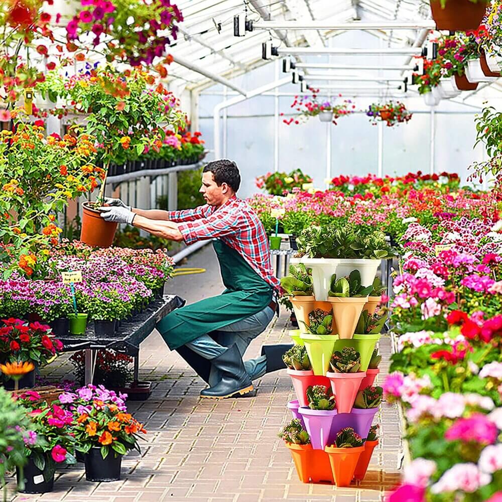 Stackable Plant Pots with Smart Watering System – GardenTower FourSeasons