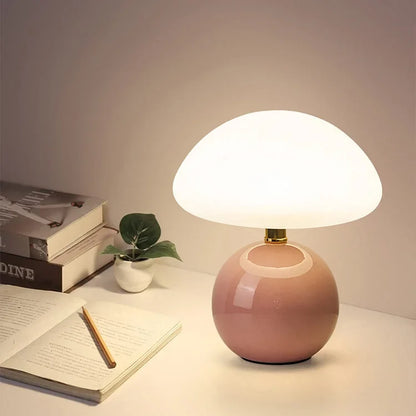Chic Retro Mushroom-Inspired Table Light with Customizable Warmth