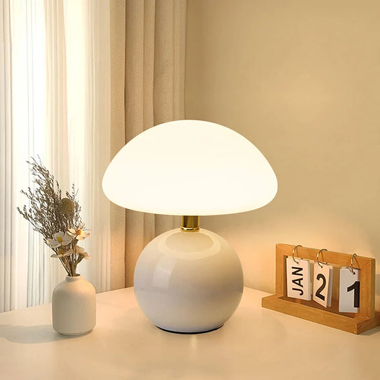 Chic Retro Mushroom-Inspired Table Light with Customizable Warmth