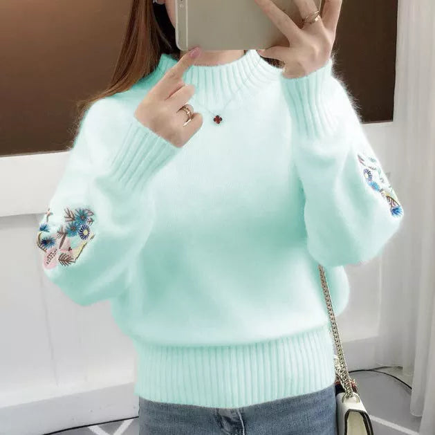 Petaluxe - Luxurious Cashmere Floral Sweater