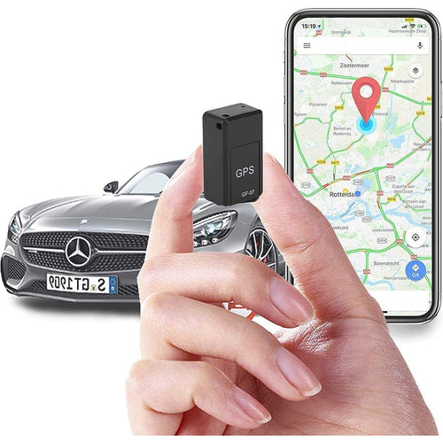 Compact Vehicle Tracker with Real-Time Location Monitoring