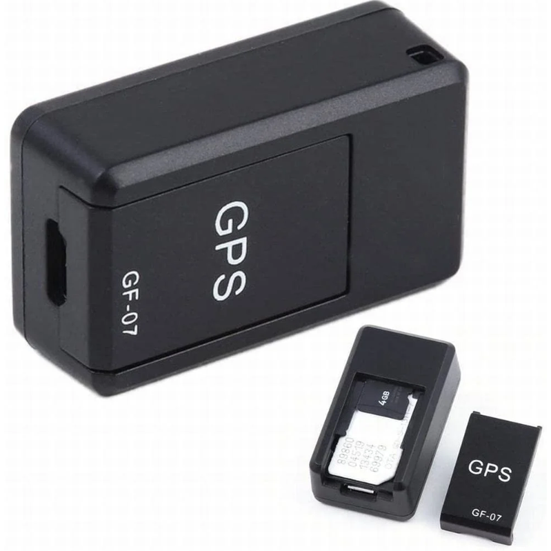 Compact Vehicle Tracker with Real-Time Location Monitoring