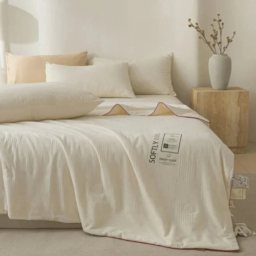Luxurious All-Season Quilted Comforter Set