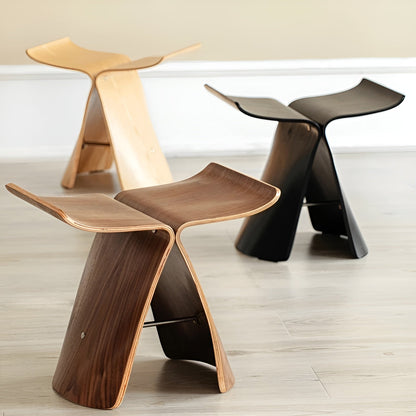 Artisan Craft Wooden Bench – Your Ideal Rustic Seating