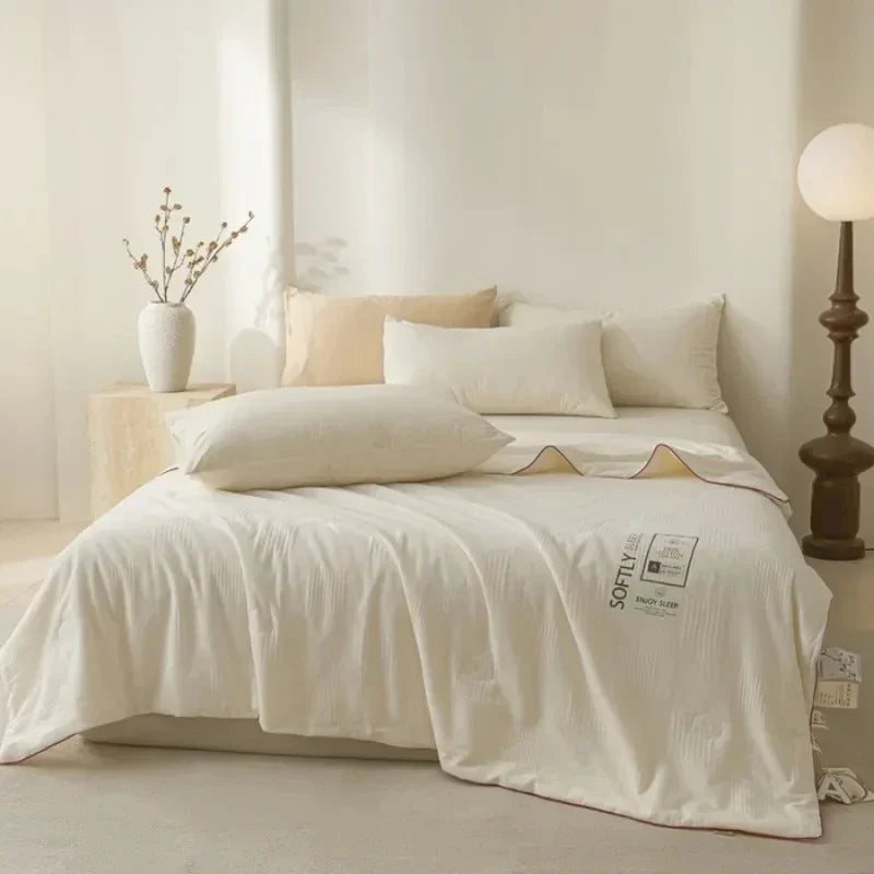Luxurious All-Season Quilted Comforter Set