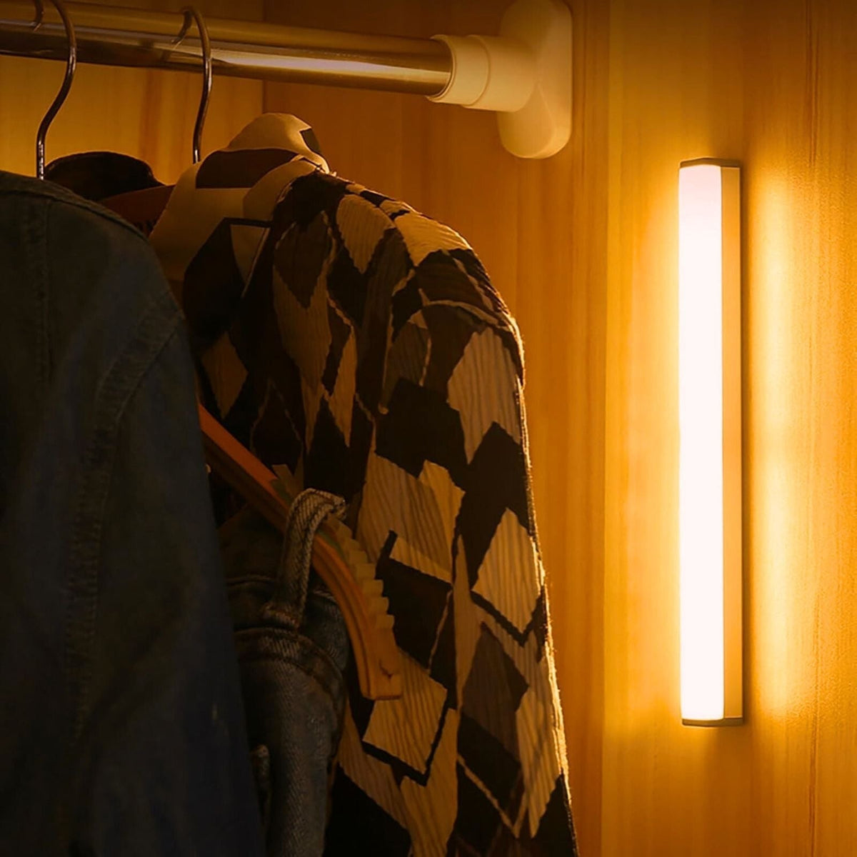 Smart Motion-Sensing LED Light Bar for Cabinets